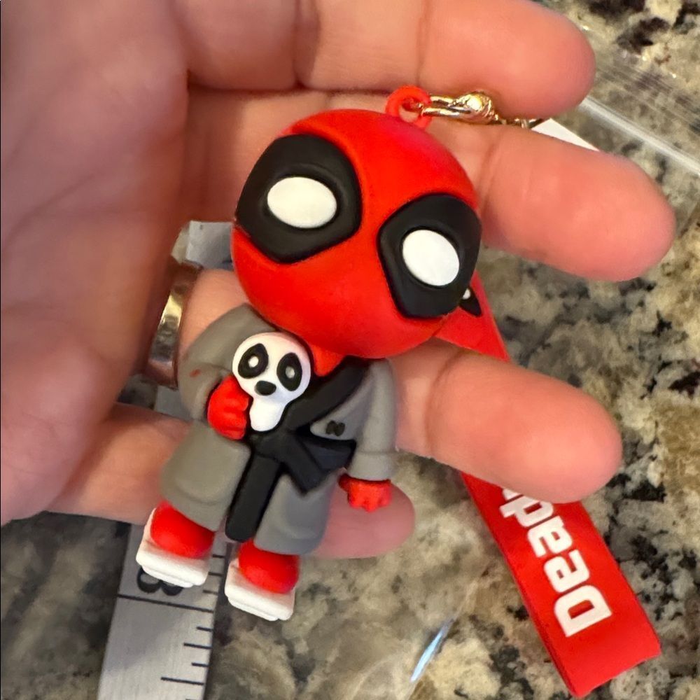 2303 Matthew Fun Items Key Ring & Bag Charm - Picture 2 of 3